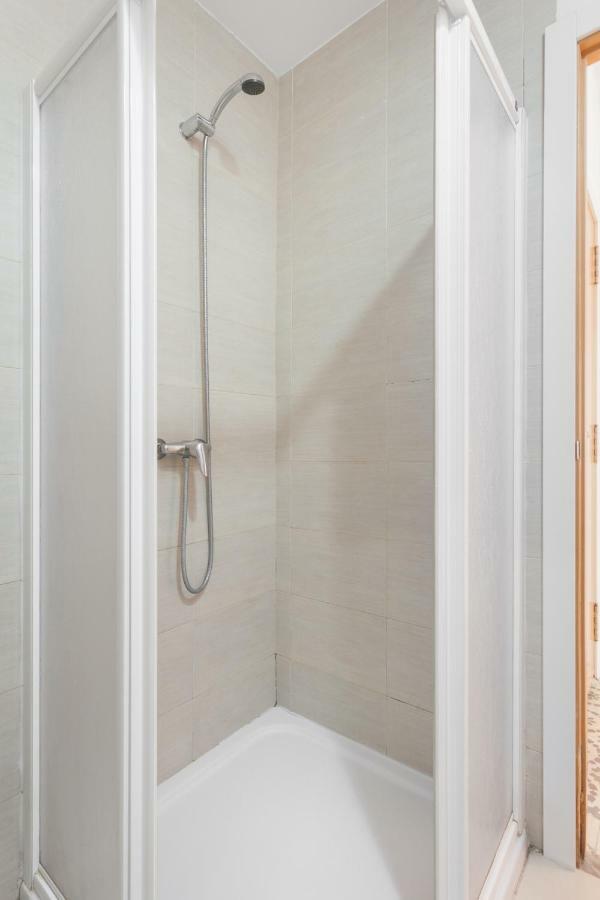 Flateli Rossello Apartament Barcelona